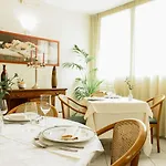 Adriana Hotel