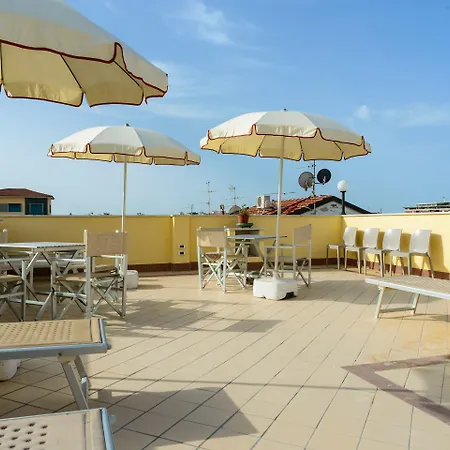 Adriana 3* Viareggio